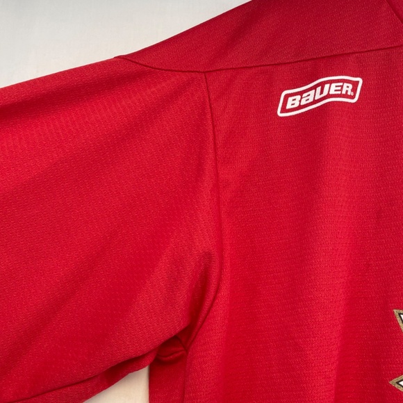 Bauer Canada Hockey Jersey Blank Lightweight Red Size Large LIKE NEW - Picture 6 of 10